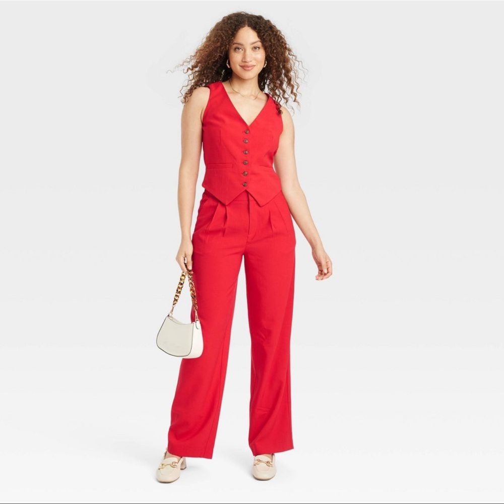 A New Day Women's High Rise Regular Fit Pleat-Front Lightweight - Picture 3 of 5